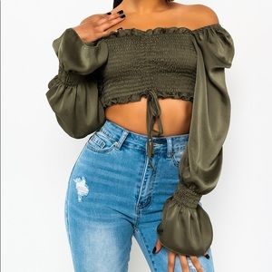 Long Sleeve Ruched Crop Top